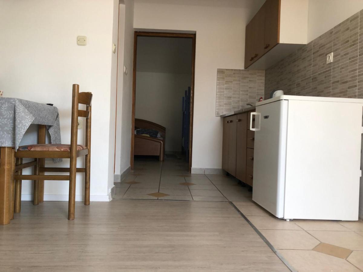 Apartments Marija Vir Exterior photo